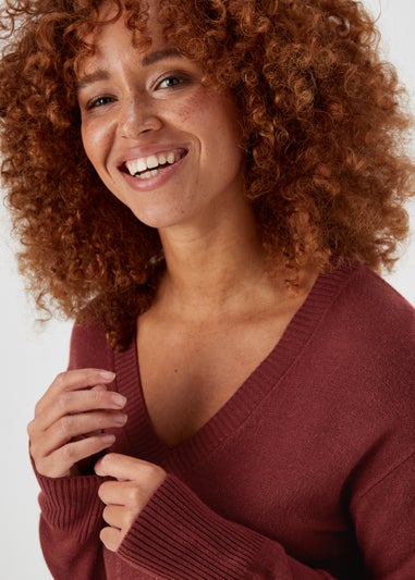 Burgundy Super Soft V-Neck Jumper