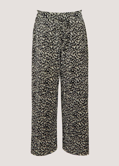 Black Print Plisse Cropped Trousers