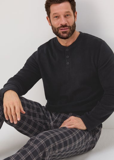 Black Microfleece Long Sleeve Pyjama Set