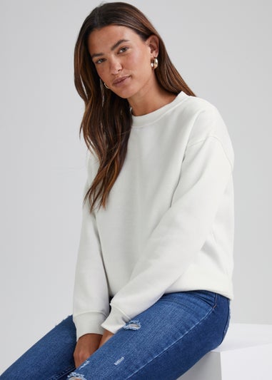 Ivory Essential Sweatshirt