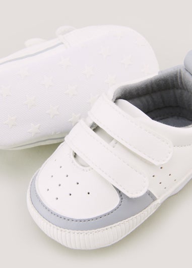 White Double Strap Soft Sole Baby Trainers (Newborn-18mths)