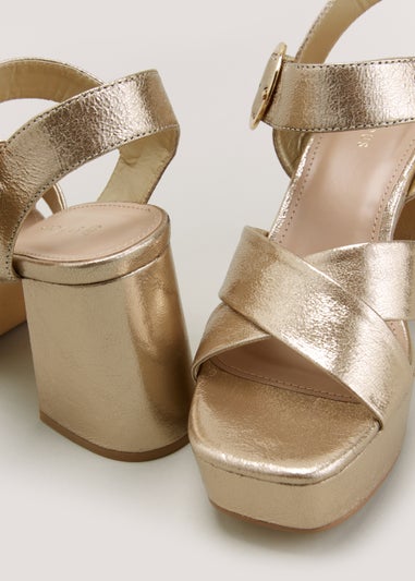 Et Vous Gold Platform Heels