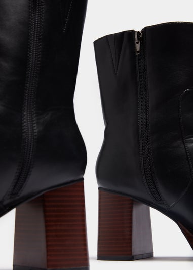 Black 70s Platform Boots