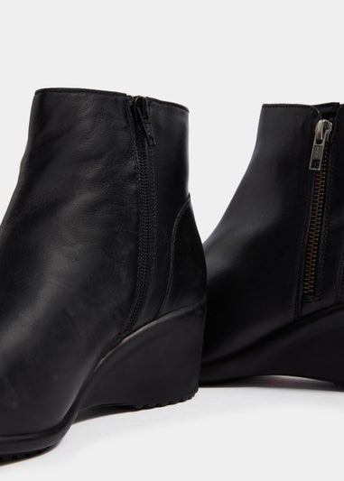 Soleflex Black Real Leather Wedge Boots