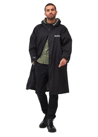 Regatta Black Waterproof Changing Robe