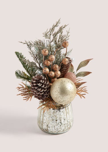 Gold Foliage Arrangement (27cm x 19cm x 34cm)