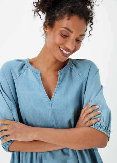 Light Wash Puff Sleeve Dress