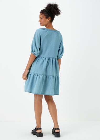 Light Wash Puff Sleeve Dress
