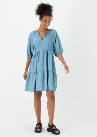 Light Wash Puff Sleeve Dress