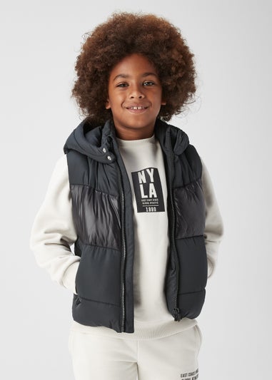 Boys Black Chevron Gilet (4-13yrs)