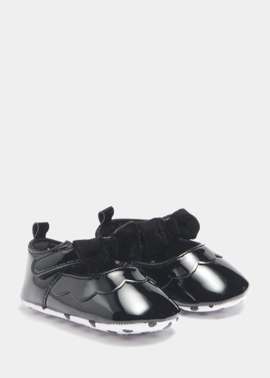 Black Bow Soft Sole Baby Ballet Shoes (Newborn-18mths)