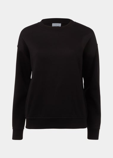 Black Essential Sweatshirt