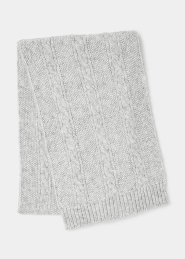 Grey Cable Knit Scarf