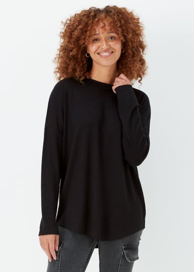 Black Crewneck Top