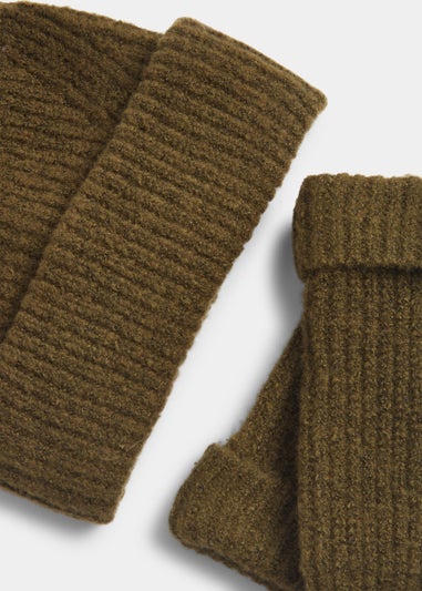 Green Ribbed Beanie & Fingerless Gloves Set
