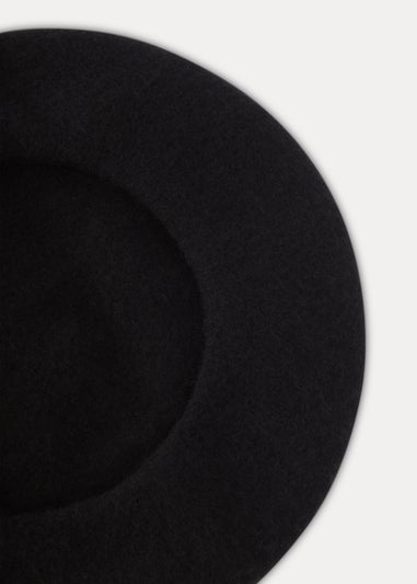 Black Felt Beret