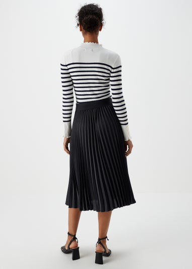 Et Vous Black Pleated Skirt