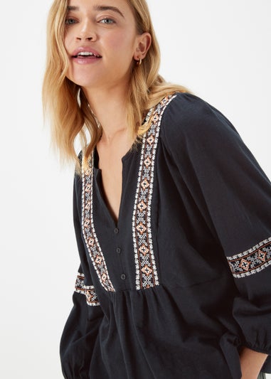 Papaya Petite Black Embroidered Jersey Blouse