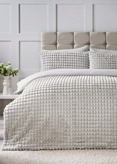 Grey Grid Faux Fur Reversible Duvet Cover