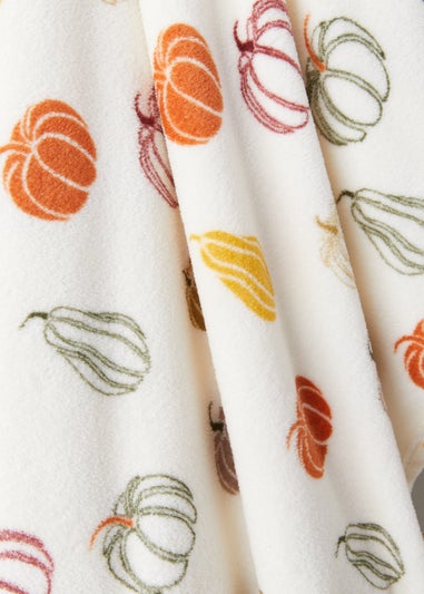 Multicoloured Pumpkin Print Throw (130cm x 150cm)