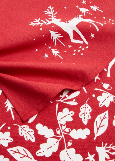 2 Pack Red Christmas Stag Tea Towels (65.5cm x 45cm)