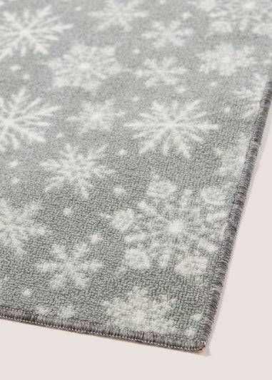 Grey Snowflake Runner (158cm x 49cm)