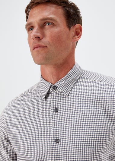 Ecru Houndstooth Check Print Smart Shirt