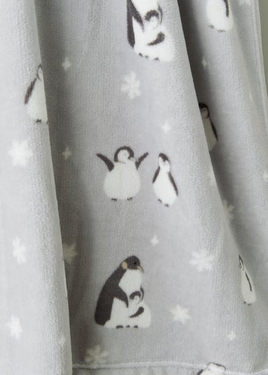 Grey Penguin Print Throw (150cm x 130cm)