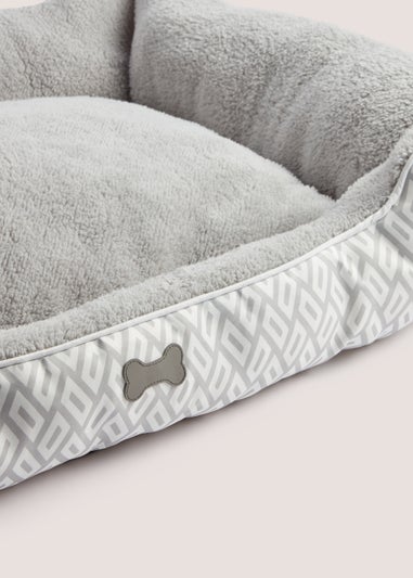 Grey Geo XL Pet Bed (90cm x 70cm x 23cm)