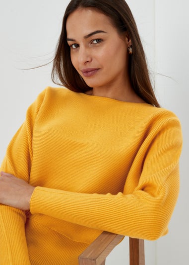 Et Vous Mustard Batwing Jumper