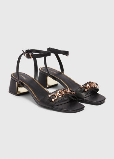Et Vous Black Snaffle Block Heels