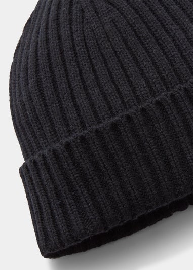 Black Thick Ribbed Beanie