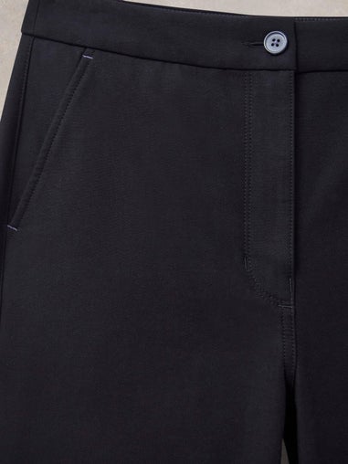 Knöchellange Hose Belle mit weitem Bein