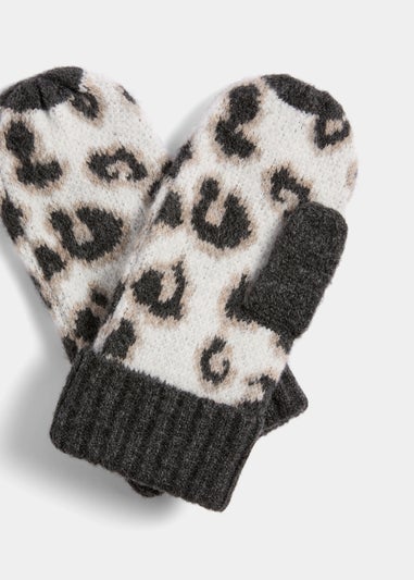 Black & White Leopard Print Mittens
