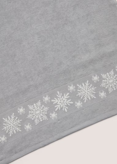 Grey Christmas Snowflake 100% Cotton Hand Towel (45cm x 75cm)