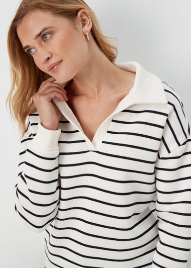 Cream Stripe V-Neck Sweatshirt