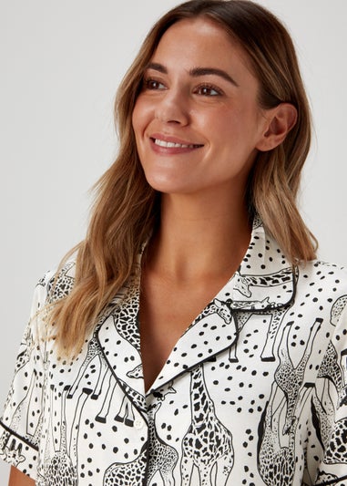 Cream Giraffe Satin Pyjama Set