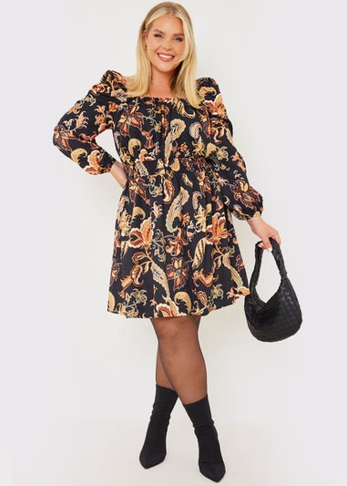 In the Style Jess Millichamp Curve Multicoloured Paisley Shirred Dress