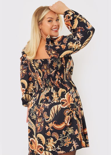 In the Style Jess Millichamp Curve Multicoloured Paisley Shirred Dress