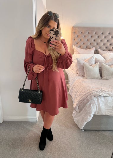 In the Style Danielle Rust Balloon Sleeve Mini Dress