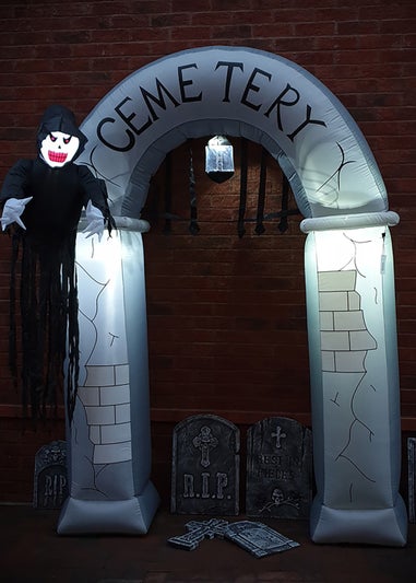 Premier Decorations 2.4m Lit Inflatable Halloween Arch