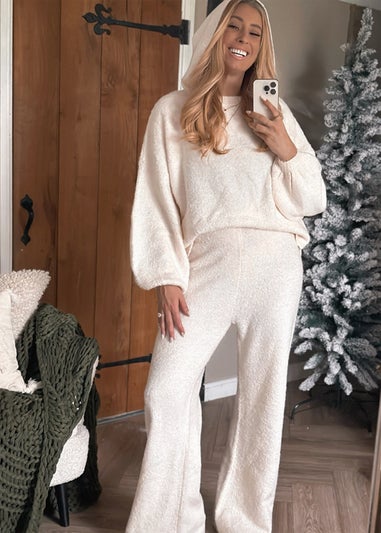 In The Style Stacey Solomon White Boucle Co Ord Hoodie