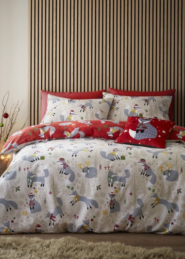 Fusion Christmas Foraging Fox Duvet Cover Set