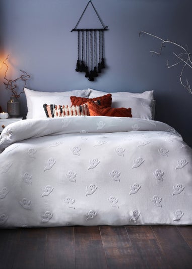 furn. Ghost Tufted 100% Cotton Duvet Cover Set