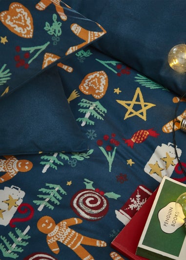 furn. Yuletide Treats Pyjama Fleece Christmas Duvet Cover Set