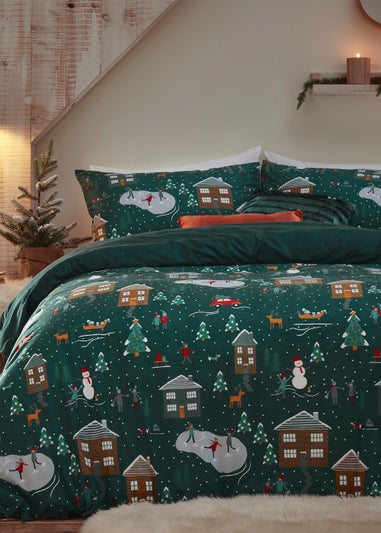 furn. Winter Pines Pyjama Fleece Christmas Duvet Cover Set