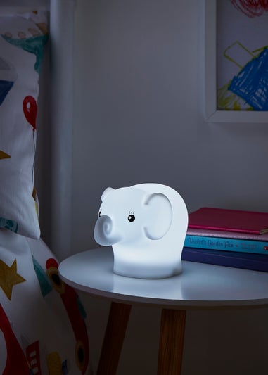 Glow Elephant Night Light (10cm x 12cm x 18cm)