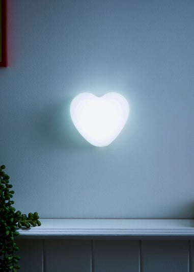 Glow Heart Night Light (5cm x 10cm x 11xm)