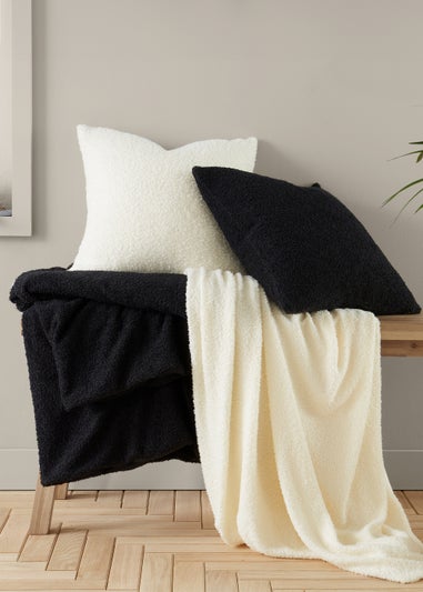 Catherine Lansfield Soft Boucle Cushion (45x45cm)