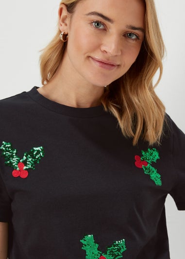 Black Christmas Holly T-Shirt